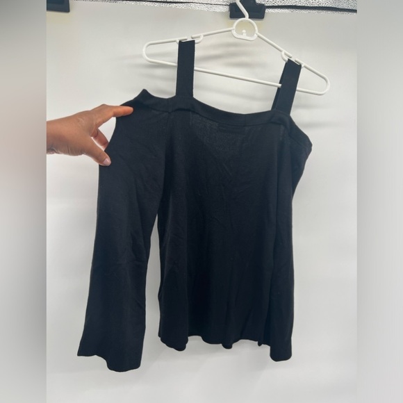 Anthropologie Black Ribbed Open Cold Shoulder Long Sleeve Knit Sweater M buttons - Picture 10 of 10